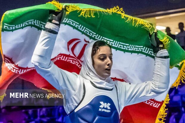 2367914_682-1 حنا زرین کمر تنها طلای ایران را کسب کرد