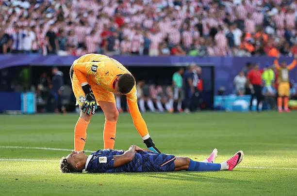 3-22 «این ذات فوتبال است»
