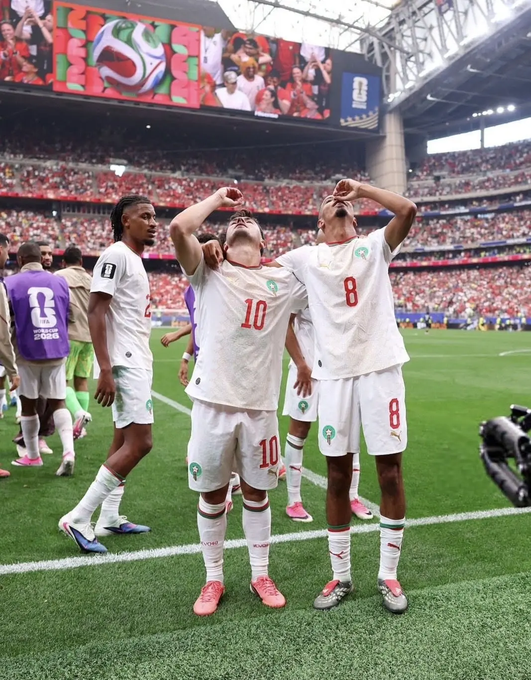 3-28 براهیم دیاز بلوف نمیزد