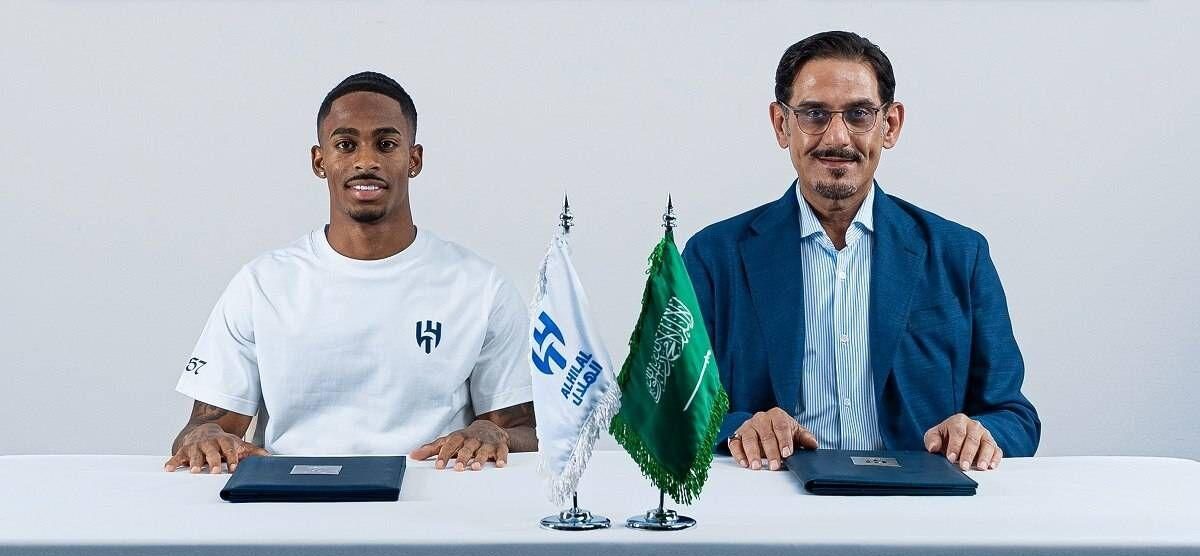 عکس؛ الهلال کریسنسیو سامرویل وینگر هلندی وستهم را جذب کرد