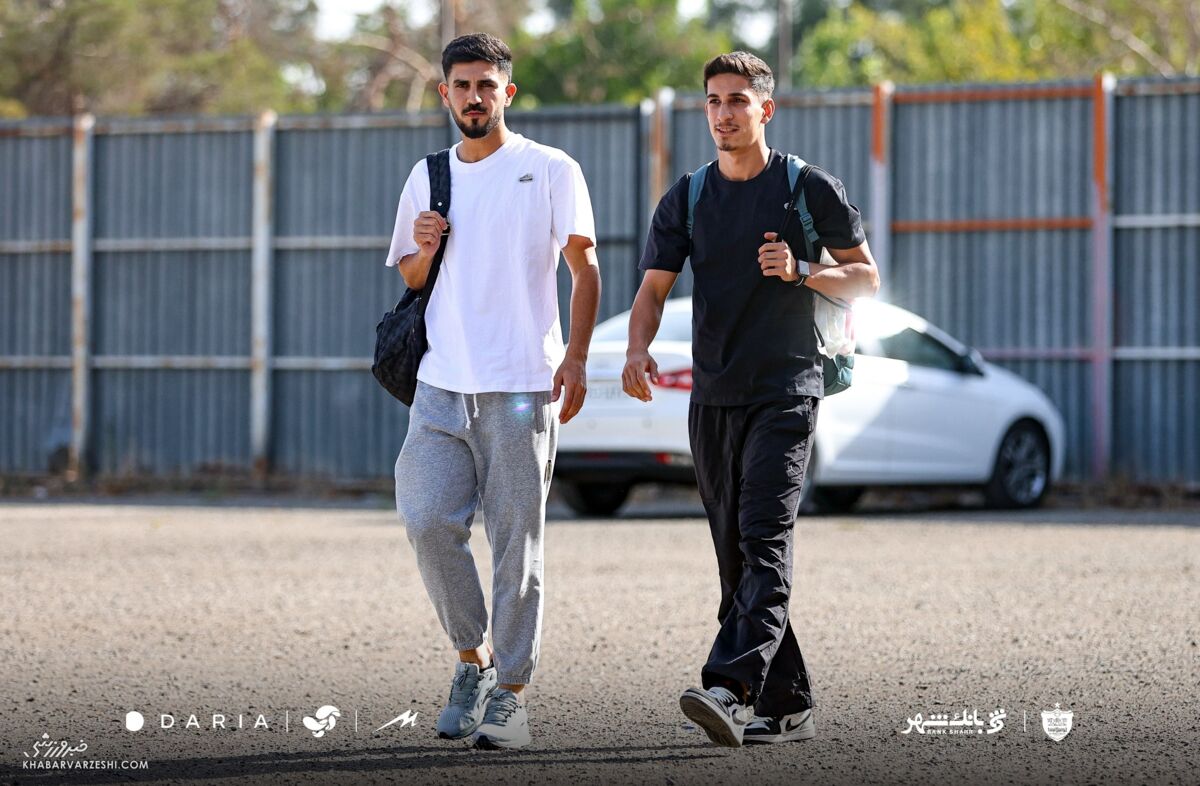 435855 محمودی