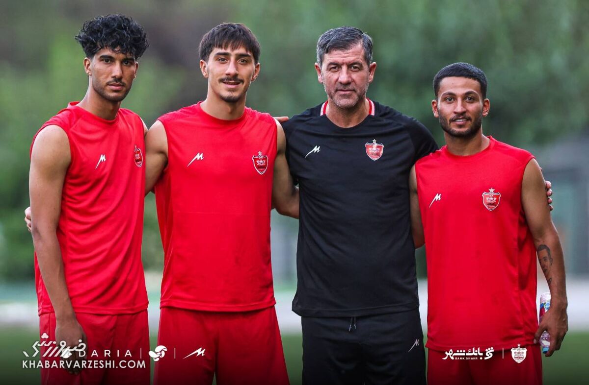 436383 کریم باقری با ستارههای تیم ملی به پرسپولیس برگشت +تصاویر