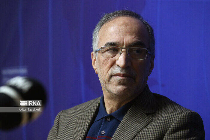 واعظ آشتیانی: قراردادهای نجومی فوتبال درد جامعه را بیشتر می‌کند/ مجلس ورود کند
