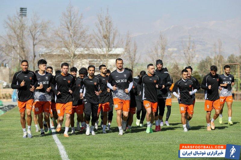 آغاز تمرینات مس رفسنجان با وجود اعتراض به پلی‌آف