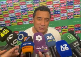 خداداد عزیزی: با احترام به آقای تاجرنیا برای ما لیگ فصل گذشته هنوز تمام نشده