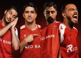 فیلم ؛ هوادار پرسپولیس پیش از شروع بازی با ملوان: امیدوارم اورونوف بازی کند و تیم دو بر صفر ببرد