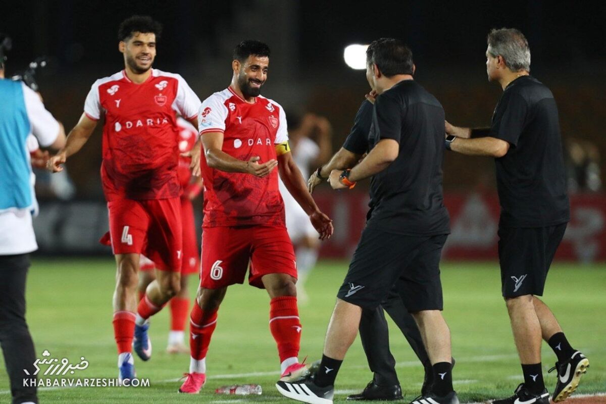442691-1 مقصد ستاره پرسپولیس بعد از گلزنی +عکس