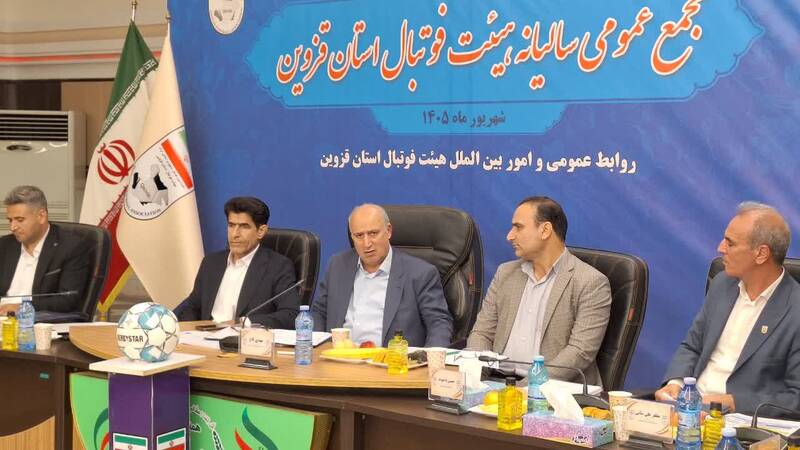 4709198 فوتبال ساحلی ایران ظرفیت قهرمانی جهان را دارد/ورزشگاه آزادی در نیم فصل دوم آماده می شود