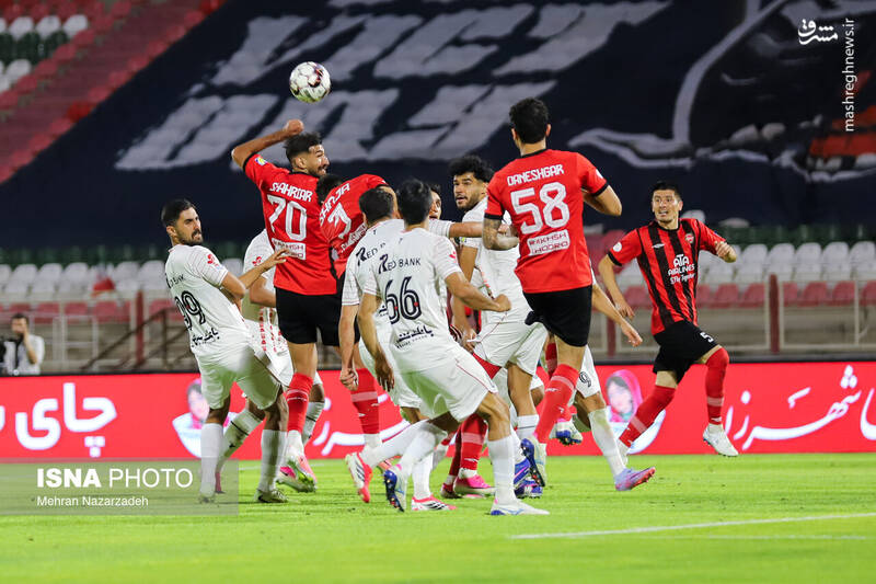 تراکتور 1 - پرسپولیس 0 تراکتور 1 - پرسپولیس 0