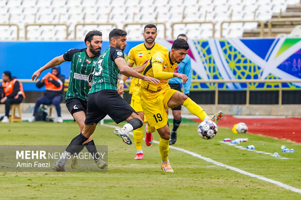 5884287 لیگ برتر در جستوجوی اولینها/ از دومین برد پرسپولیس تا نخستین امتیاز