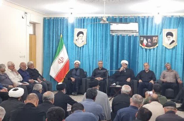 6129805 گناوه در سوگ پیامبر رحمت(ص) و کریم اهل بیت(ع) غرق ماتم شد