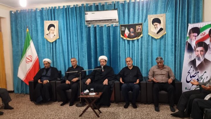 6129808 گناوه در سوگ پیامبر رحمت(ص) و کریم اهل بیت(ع) غرق ماتم شد