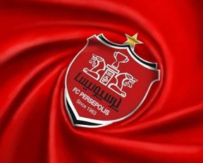 تصاویری از ترافیک شدید و رقابت بالا در بین بازیکنان پرسپولیس در خط میانی