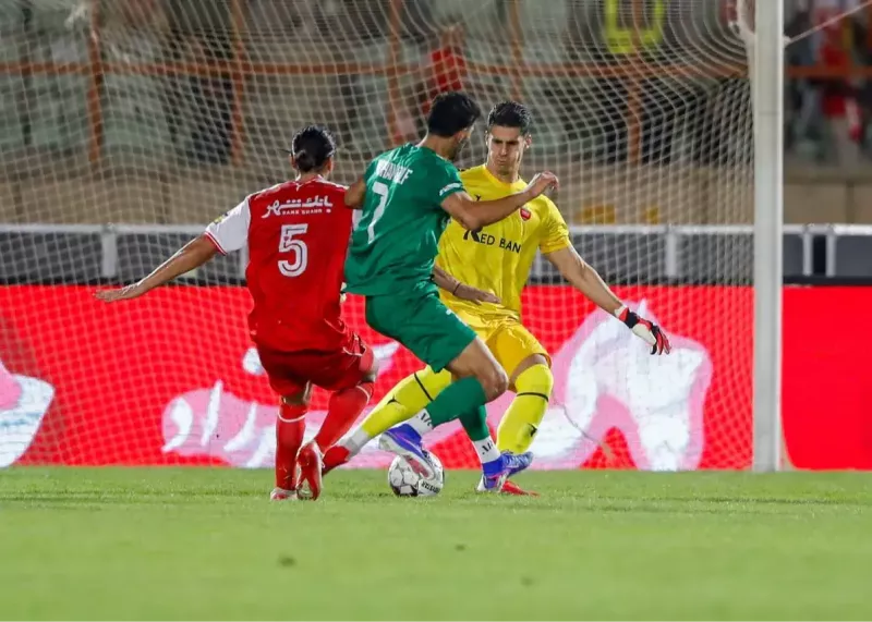 پیام نیازمند به دنبال درخشش در ترکیب پرسپولیس فصل 1405/1406