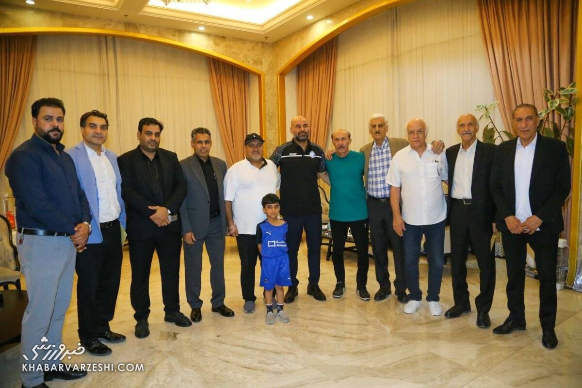 445049 چهرههای مطرح فوتبال ایران مهمان استقلال +عکس