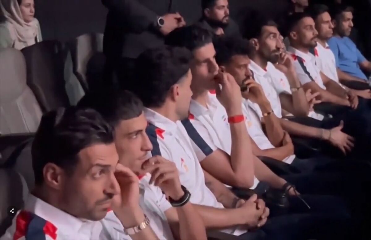 ویدیو| رامین، شجاع، بیرانوند و ستاره های تیم ملی تماشاگر بازی ایران در جام جهانی