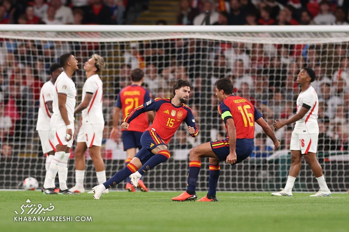 446675 شادی گل الکس بائنا در دیدار انگلیس - اسپانیا