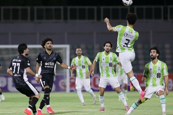 6146560-1 مسیر باز برای سبقت گرفتن پرسپولیس از استقلال؛ چهار دیدار با شرایط خاص