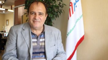عکس ؛ ملاقات علی تاجرنیا با جعفر مختاری‌فر ستاره فراموش نشدنی استقلال