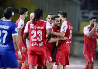 ادامه شکست ناپذیری کاپیتان های پرسپولیس برابر استقلال
