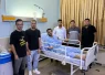 حضور مسئولان کاراگستر شبستر در بیمارستان برای عیادت از ستاره پیشین تراکتور + عکس