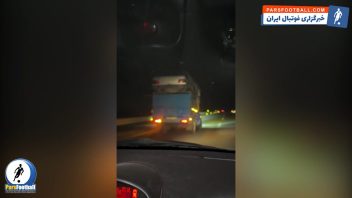 ویدئوی شوکه‌کننده از نیسان آبی که پژو را بالای خود حمل می‌کند