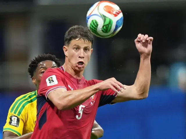 2-19 اسپانیا در اندیشه هتتریک پیروزی برابر چک