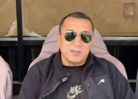فیلم ؛ خداداد عزیزی خطاب به مهدی تاج رئیس فدراسیون فوتبال : آقای تاج شما مثلاً نایب رئیس آسیا هستید ؛ یک تکانی به خودت بده