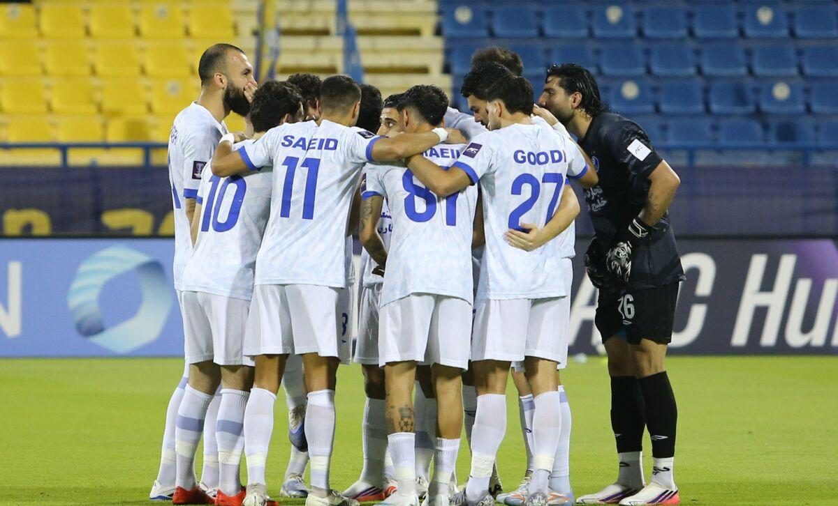 عکس ؛ انتشار تصویر و تیتر «درخشش آبی‌ها در شب برد آسیایی» توسط باشگاه استقلال