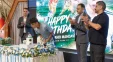 عکس ؛ جشن تولد ۲۱ سالگی مهدی مهدوی در پایان اردوی آلومینیوم اراک