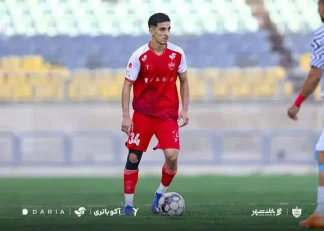عکس ؛ دبل امیرحسین محمودی در دیدار دوستانه پرسپولیس مقابل دانشگاه آزاد