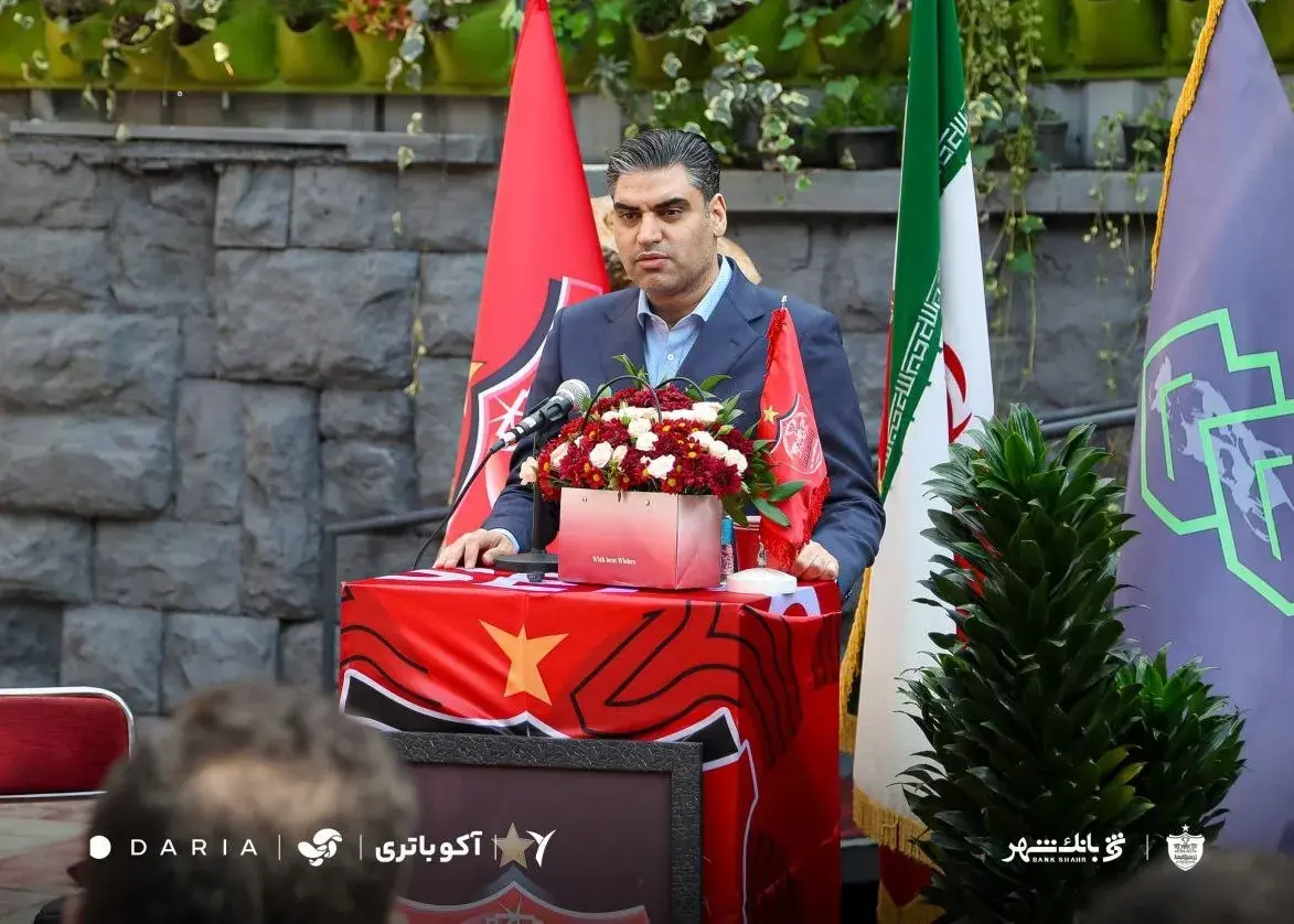 عکس ؛ افتتاح مجموعه آبی باشگاه پرسپولیس با حضور ارکان مدیریتی و پیشکسوتان
