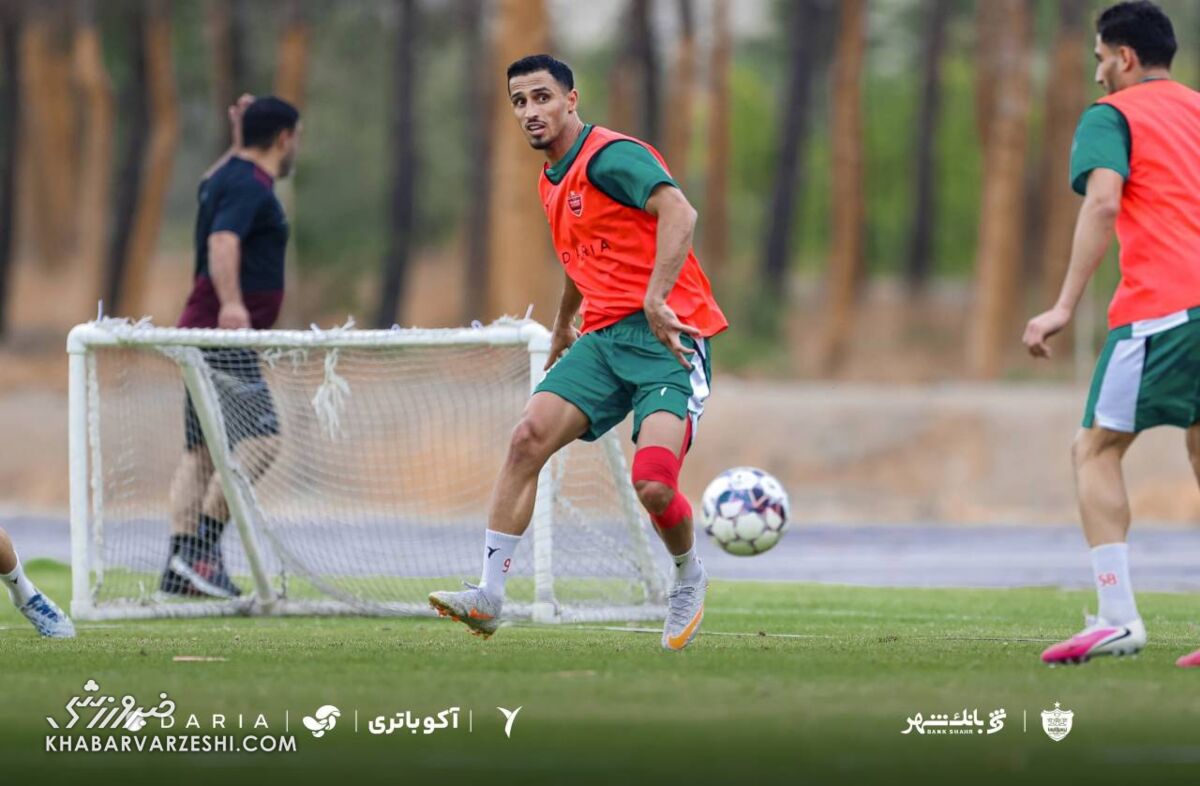 447428 آقای گل آماده بازگشت به پرسپولیس +عکس