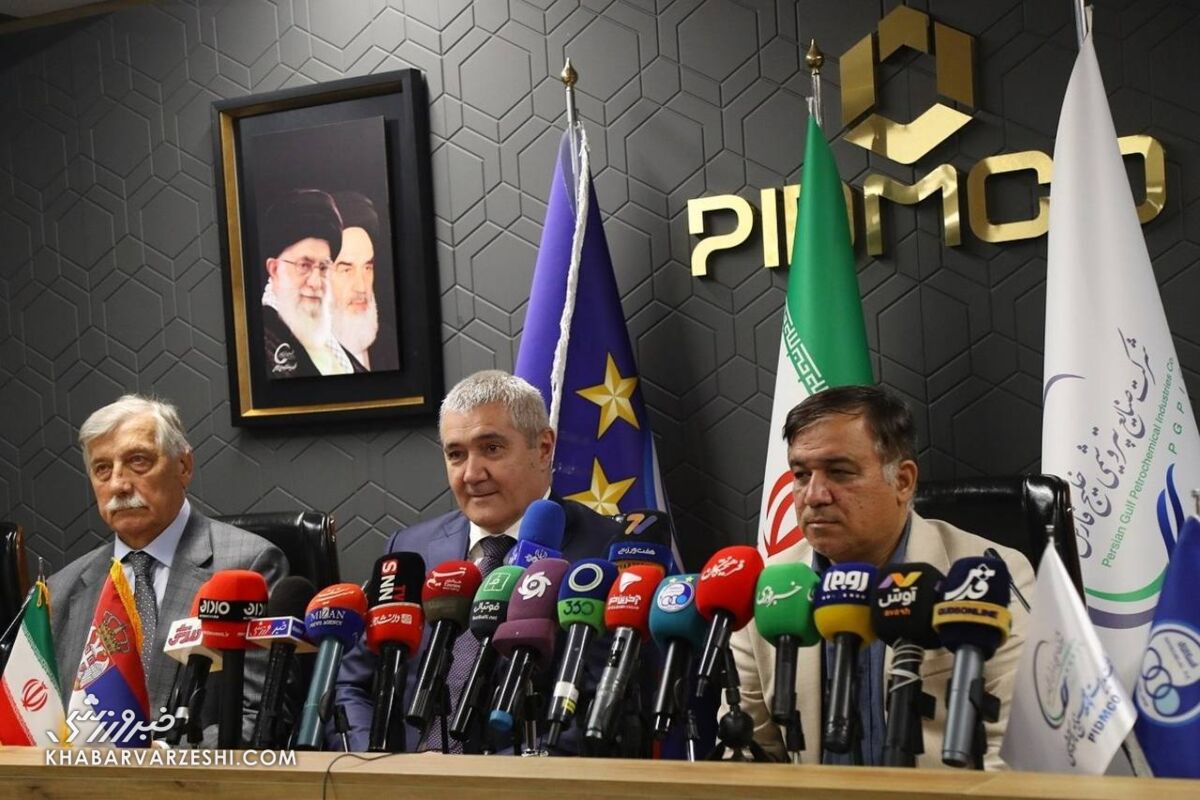 450324 مراسم امضای تفاهمنامه همکاری میان باشگاه فرهنگیورزشی استقلال و آکادمی ملی ورزش صربستان