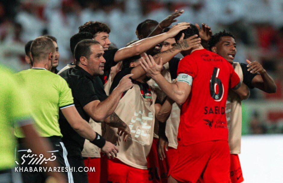450399 شباب الاهلی