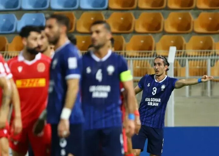 6218781 باخت گل گهر سیرجان با اشتباه فردی مقابل المحرق بحرین