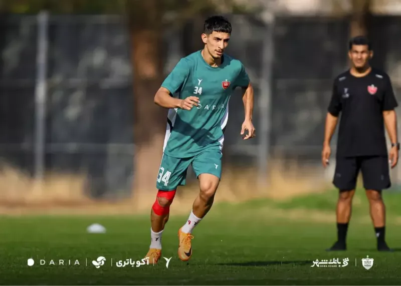 مصدومیت امیرحسین محمودی در تمرین پرسپولیس