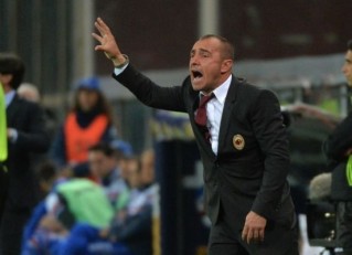 سرمربی میلان