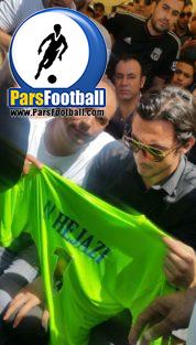 رونمایی از پیراهن کاپیتان استقلال در فینال جام حذفی