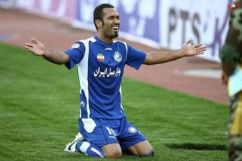 اکبرپور - استقلال