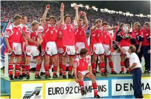 پیروزی دانمارک در فینال یورو ۹۲