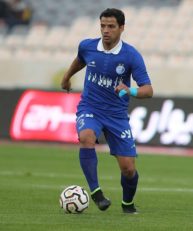 هافبک دفاعی استقلال