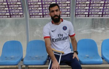 هافبک مصدوم