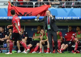 جانی دی‌بیازی