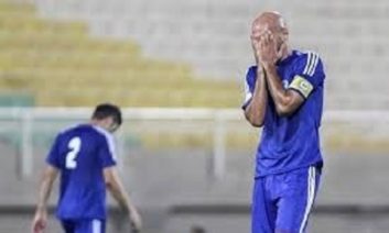 عادل کلاه کج