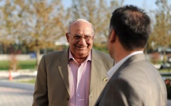 حشمت مهاجرانی