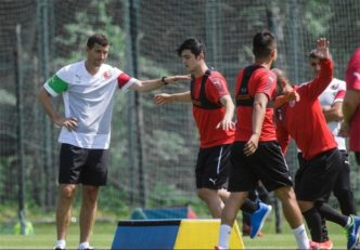 رویارویی یاران آزمون