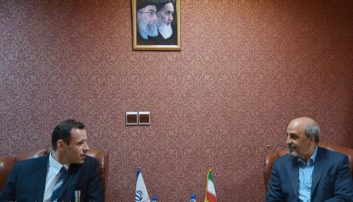 دیدار وزیر ورزش و جوانان با رئیس فدراسیون جهانی روئینگ