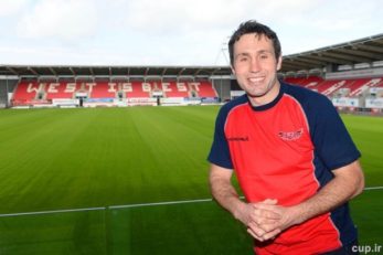 بدن ساز حرفه ای . استیون جونز