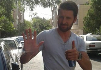 هوادارن پرسپولیس - گولچ